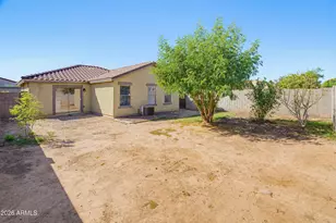 2534 W Roeser Rd, Phoenix, AZ 85041 - Photo 20