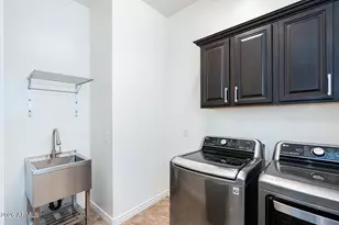2168 E Indian Wells Dr, Gilbert, AZ 85298 - Photo 32