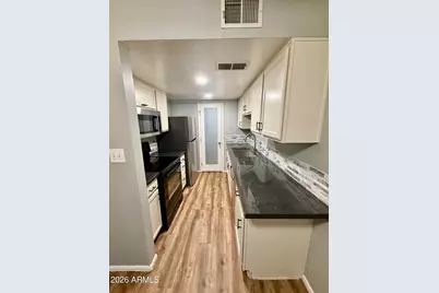 600 S Dobson Road #111, Mesa, AZ 85202 - Photo 4