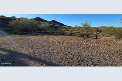 31275 W Cloud Road #-, Wittmann, AZ 85361 - Photo 10