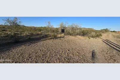 31275 W Cloud Road #-, Wittmann, AZ 85361 - Photo 12