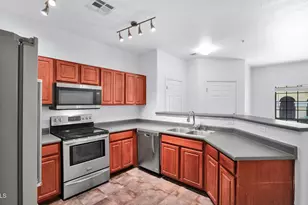 1702 E Bell Rd, Phoenix, AZ 85022 - Photo 10