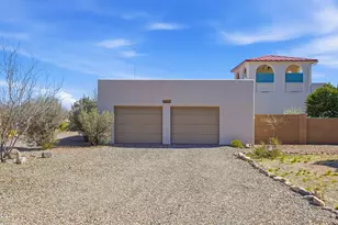 6033 S Apache Rose Trail, Hereford, AZ 85615 - Photo 8