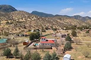 6033 S Apache Rose Trail, Hereford, AZ 85615 - Photo 2