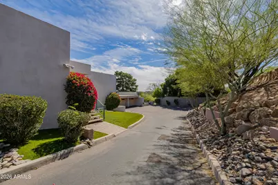 2131 E Bethany Home Road, Phoenix, AZ 85016 - Photo 16