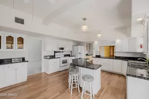 2131 E Bethany Home Rd, Phoenix, AZ 85016 - Photo 32