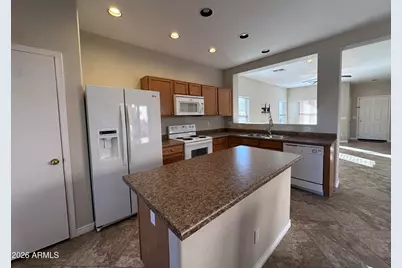 17187 N 185th Drive, Surprise, AZ 85374 - Photo 14