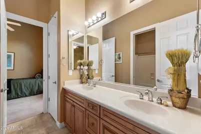 40814 N Long Landing Court, Phoenix, AZ 85086 - Photo 32