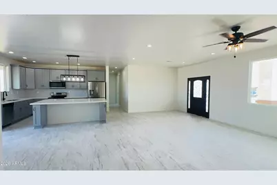 38134 W Rancho Drive, Tonopah, AZ 85354 - Photo 32