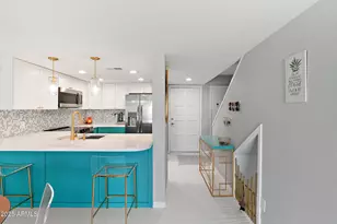 122 S Hardy Dr, Tempe, AZ 85281 - Photo 2