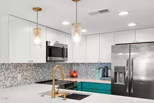 122 S Hardy Dr, Tempe, AZ 85281 - Photo 4