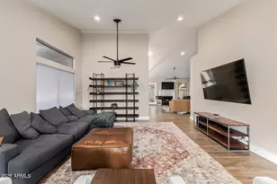 3680 S Acacia Dr, Chandler, AZ 85248 - Photo 10