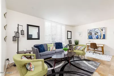 3242 E Camelback Road #104, Phoenix, AZ 85018 - Photo 1