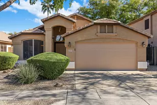 20737 N 37th Way, Phoenix, AZ 85050 - Photo 2