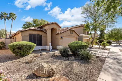 20737 N 37th Way, Phoenix, AZ 85050 - Photo 2