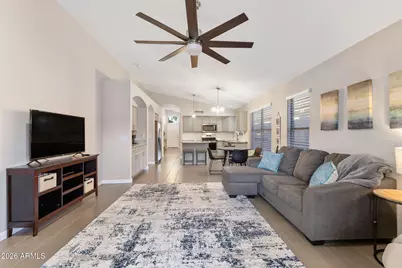 20737 N 37th Way, Phoenix, AZ 85050 - Photo 10