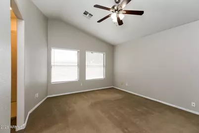 7315 E Navarro Avenue, Mesa, AZ 85209 - Photo 8