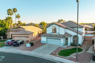 3843 E Vaughn Ave, Gilbert, AZ 85234 - Photo 38