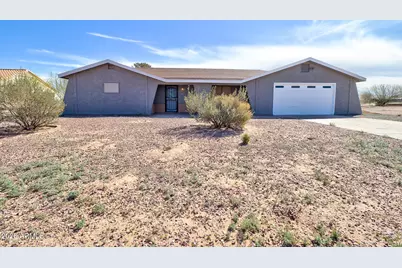 15047 S Moon Valley Road, Arizona City, AZ 85123 - Photo 2