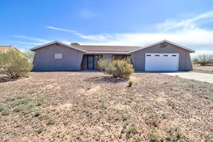 15047 S Moon Valley Rd, Arizona City, AZ 85123 - Photo 2