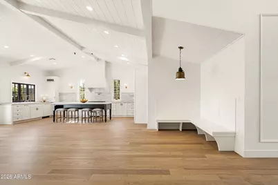 4835 E Indianola Avenue, Phoenix, AZ 85018 - Photo 6