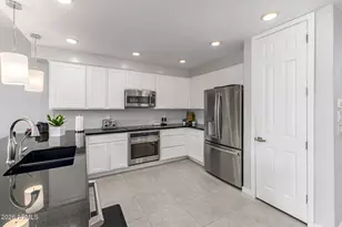 250 W Queen Creek Rd, Chandler, AZ 85248 - Photo 10