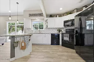 41 S Kenneth Pl, Chandler, AZ 85226 - Photo 8