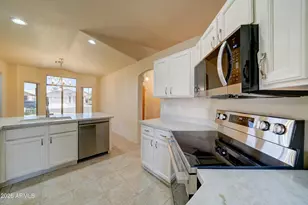 6661 W Aurora Dr, Glendale, AZ 85308 - Photo 10