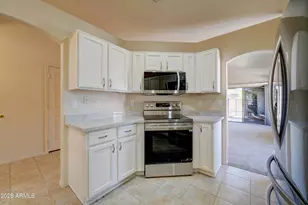 6661 W Aurora Dr, Glendale, AZ 85308 - Photo 8