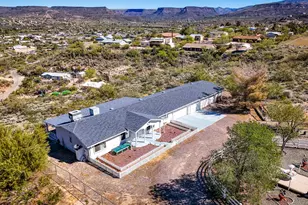 18870 E Ellen Dr, Black Canyon City, AZ 85324 - Photo 2