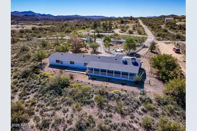18870 E Ellen Drive, Black Canyon City, AZ 85324 - Photo 4