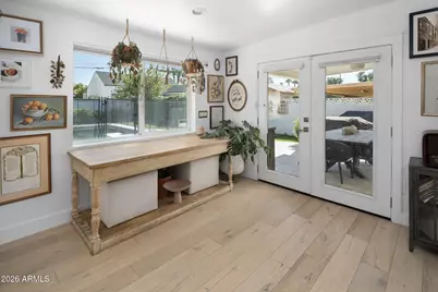 3109 N 41st Place, Phoenix, AZ 85018 - Photo 8