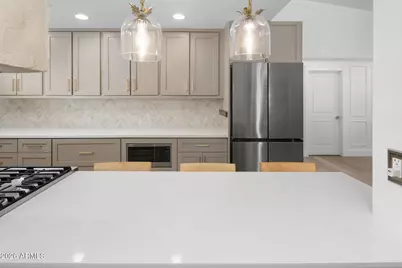 3109 N 41st Place, Phoenix, AZ 85018 - Photo 6