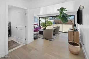 3109 N 41st Pl, Phoenix, AZ 85018 - Photo 10