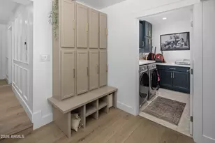 3109 N 41st Pl, Phoenix, AZ 85018 - Photo 12