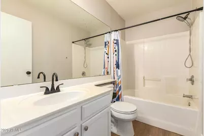 163 W Liberty Lane, Gilbert, AZ 85233 - Photo 22