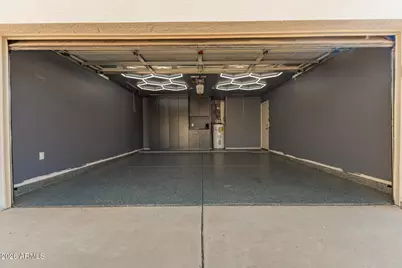 163 W Liberty Lane, Gilbert, AZ 85233 - Photo 26