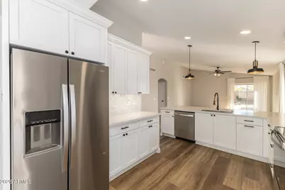 163 W Liberty Lane, Gilbert, AZ 85233 - Photo 12