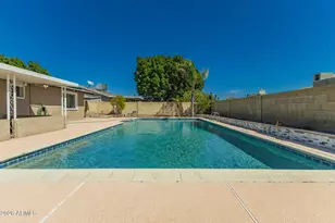 2915 W Hearn Rd, Phoenix, AZ 85053 - Photo 22