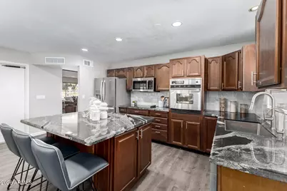 2915 W Hearn Road, Phoenix, AZ 85053 - Photo 10