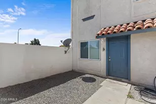 5202 N 42nd Ln, Phoenix, AZ 85019 - Photo 32