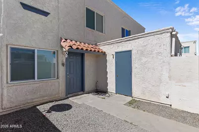 5202 N 42nd Lane, Phoenix, AZ 85019 - Photo 4