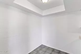 5202 N 42nd Ln, Phoenix, AZ 85019 - Photo 12