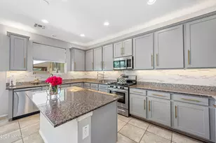 25218 N 143rd Ln, Surprise, AZ 85387 - Photo 6