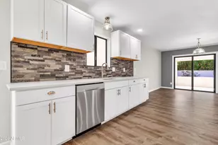 10831 E Sunnydale Dr, Sun Lakes, AZ 85248 - Photo 10