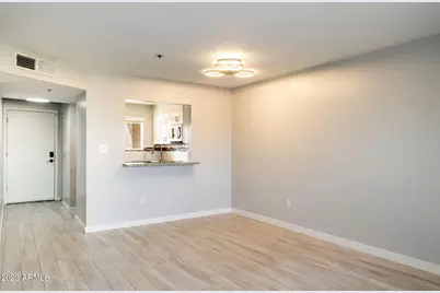 7494 E Earll Drive #Apt 304, Scottsdale, AZ 85251 - Photo 1