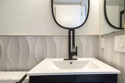 7494 E Earll Drive #304, Scottsdale, AZ 85251 - Photo 14