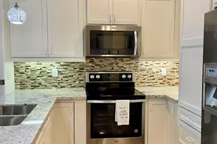 3935 E Rough Rider Rd, Phoenix, AZ 85050 - Photo 8