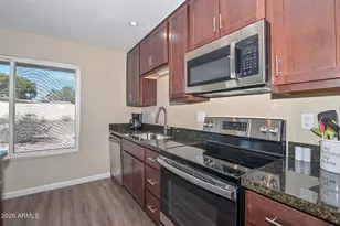 13230 W Hyacinth Dr, Sun City West, AZ 85375 - Photo 10