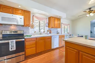 9610 E Coyote Trail, Hereford, AZ 85615 - Photo 12